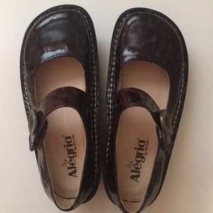Alegria Mary Jane Shoes